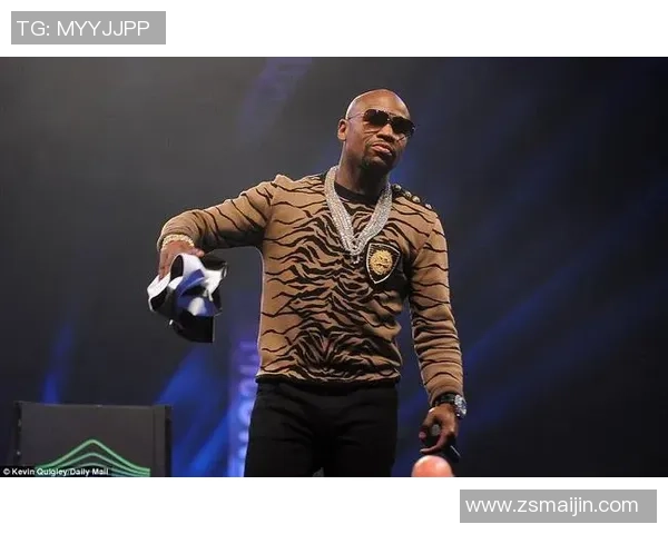 梅威瑟与嘴炮在伦敦发布会精彩对决视频回顾与分析